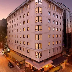 Nippon 4*, Istambul Turquia