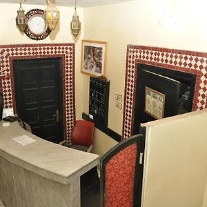 Boustane Отель